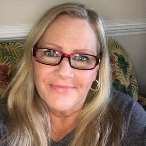 Meet your Posher, Posh